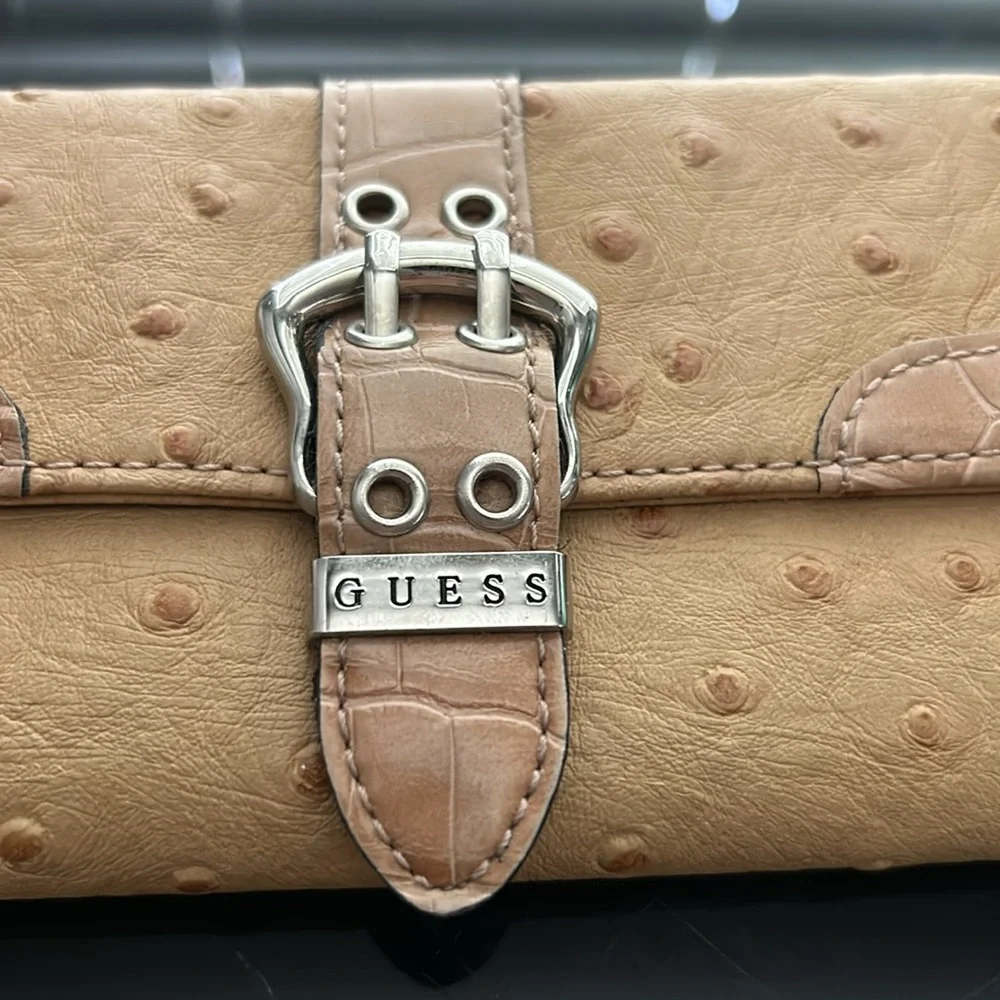 GUESS LEATHER WALLET